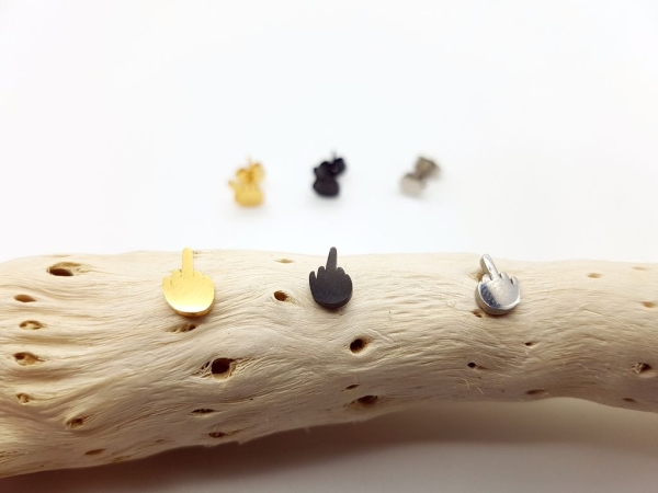Stinkefinger Edelstahl Ohrstecker